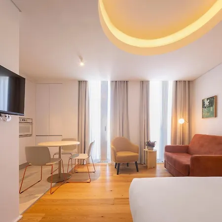 Serviced - Estrela Lisbon