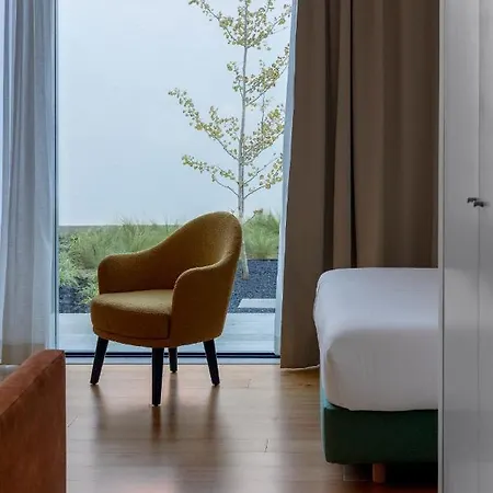 Serviced - Estrela Apartment Lisbon